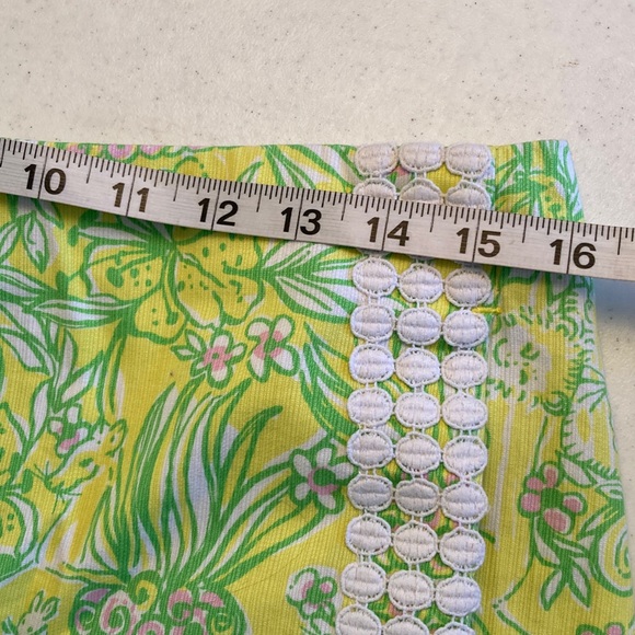 Lilly Pulitzer Shorts - Green and Yellow - Picture 7 of 8
